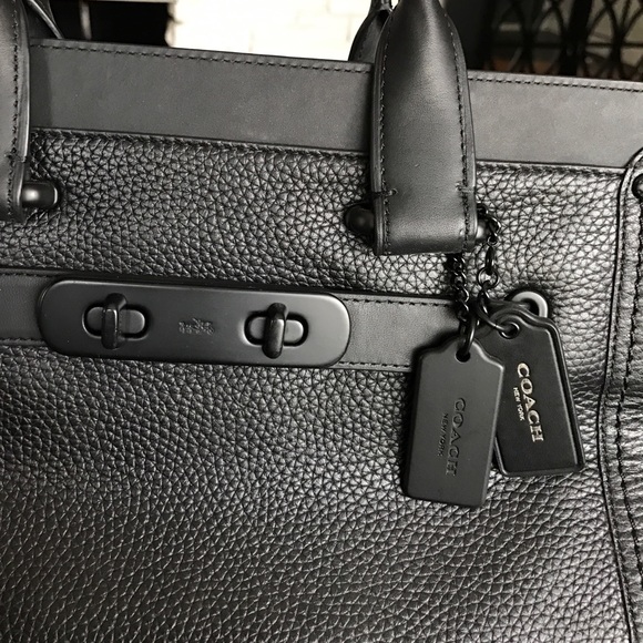 Coach Handbag - Picture 4 of 6